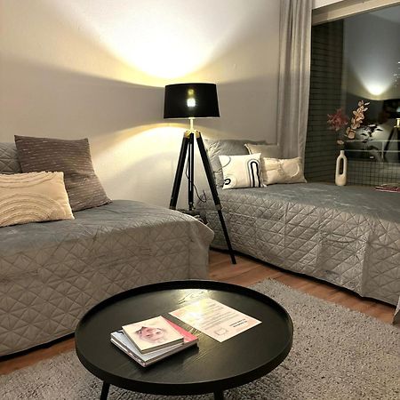 Apartment Mit Balkon - Netflix - Nahe Messe Duesseldorf Krefeld Esterno foto
