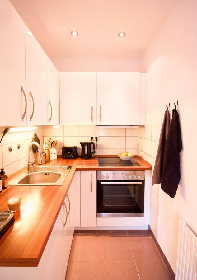 Apartment Mit Balkon - Netflix - Nahe Messe Duesseldorf Krefeld Esterno foto